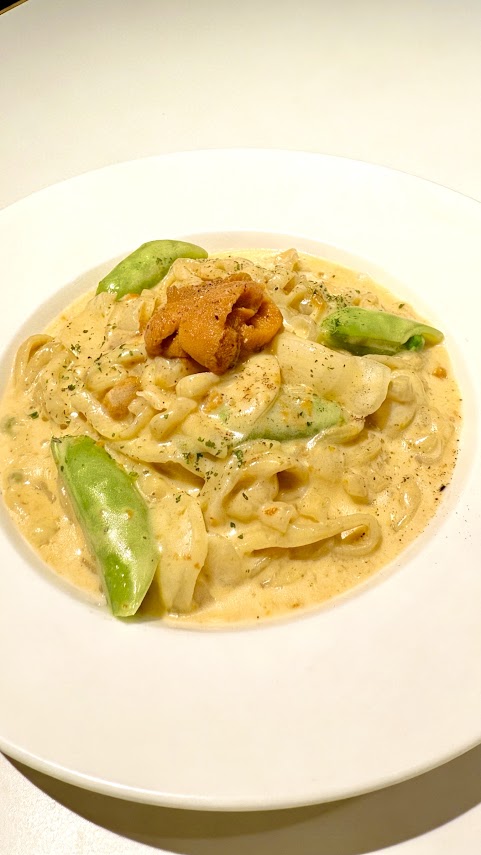 ウニのクリームパスタ